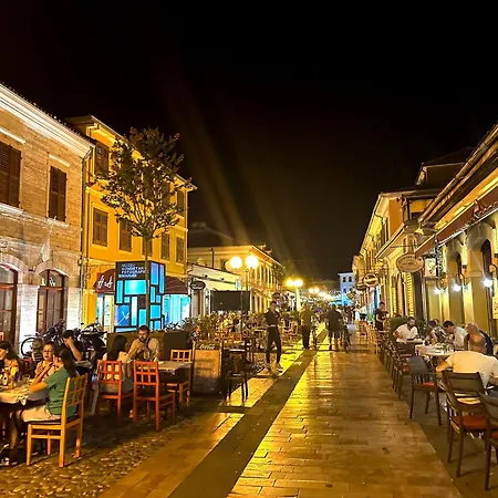 Js House 1 아파트 Shkodër