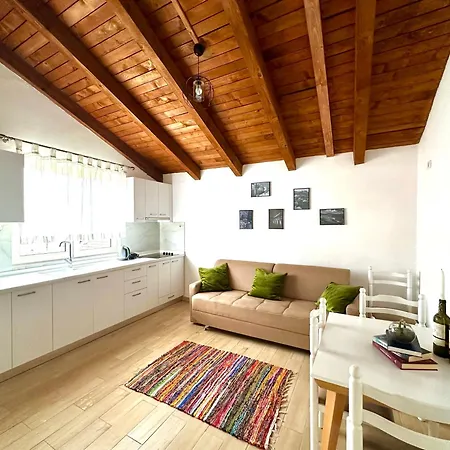 Js House 1