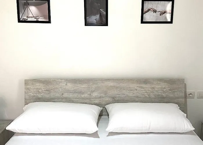 Js House 1 * Shkodër