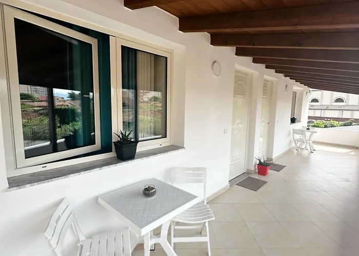 Js House 1 아파트 *